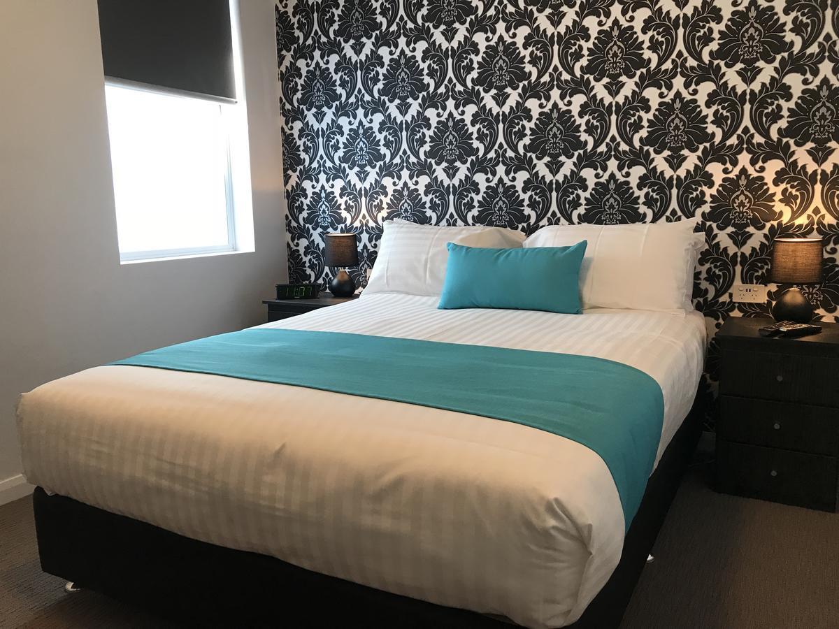 Beach Hotel Берни Экстерьер фото